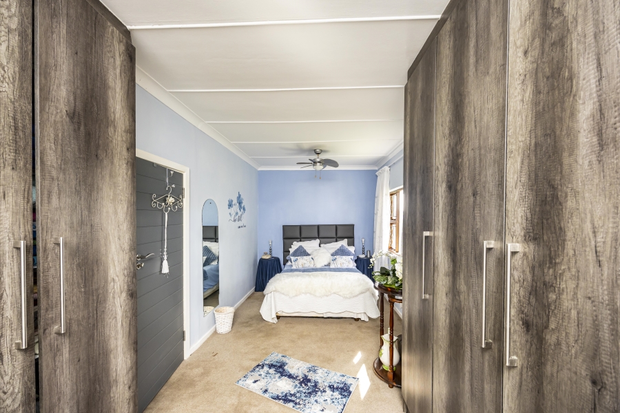 3 Bedroom Property for Sale in Beacon Bay North Eastern Cape